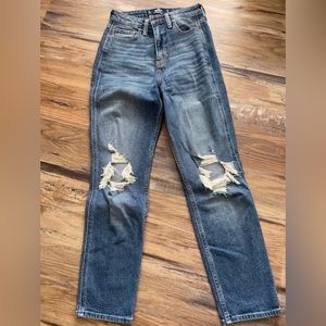 🌷Hollister Mom Jean🌷